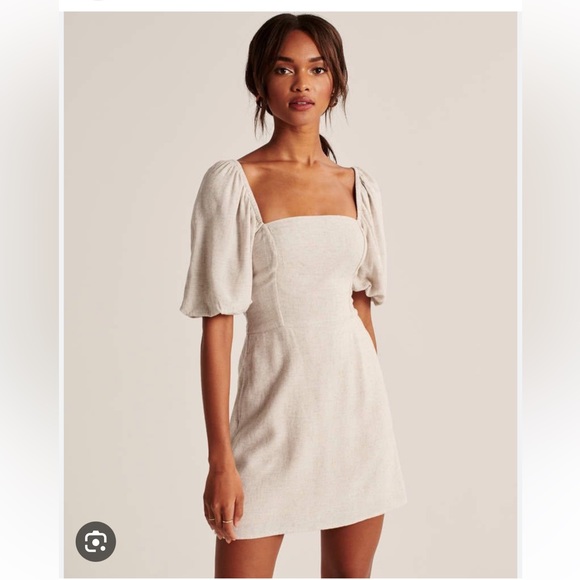 Abercrombie & Fitch Dresses & Skirts - Linen blend puff sleeve mini dress